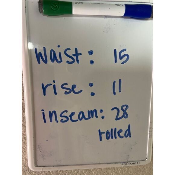 Old Navy Blue Distressed High Rise Cuffed Hem Boyfriend Jeans Womens Size 10T - Picture 8 of 8